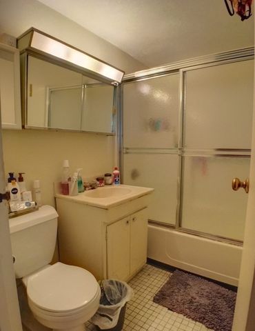 284 Harvard St 55, Cambridge, MA 02139