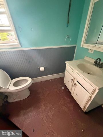 1036 HAYCREEK RD, Birdsboro, PA 19508