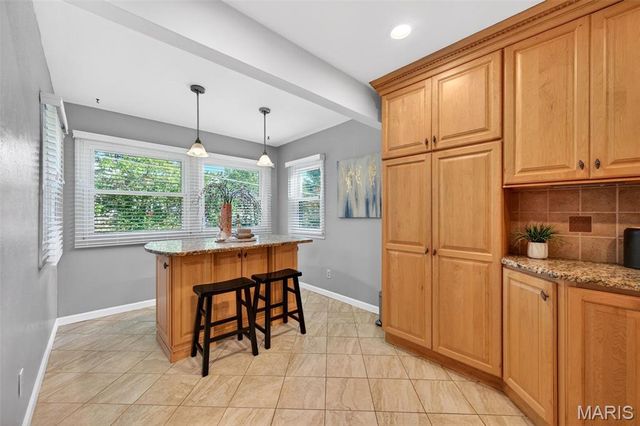4723 Langtree Drive, St Louis, MO 63128