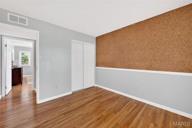 4723 Langtree Drive, St Louis, MO 63128