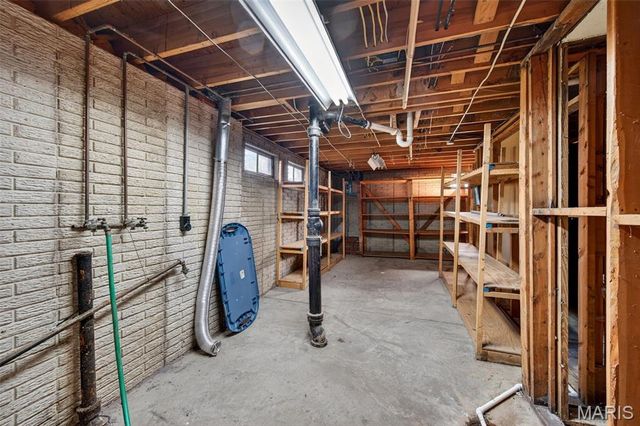 4723 Langtree Drive, St Louis, MO 63128