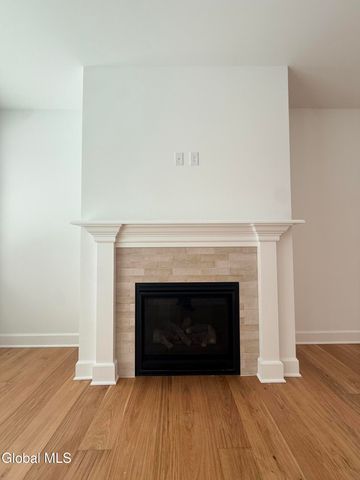 17 Blue Aster Lane, Malta, NY 12020