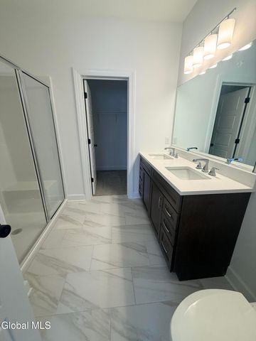 17 Blue Aster Lane, Malta, NY 12020