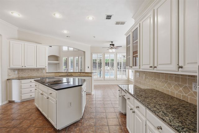 2221 Danielle Drive, Colleyville, TX 76034
