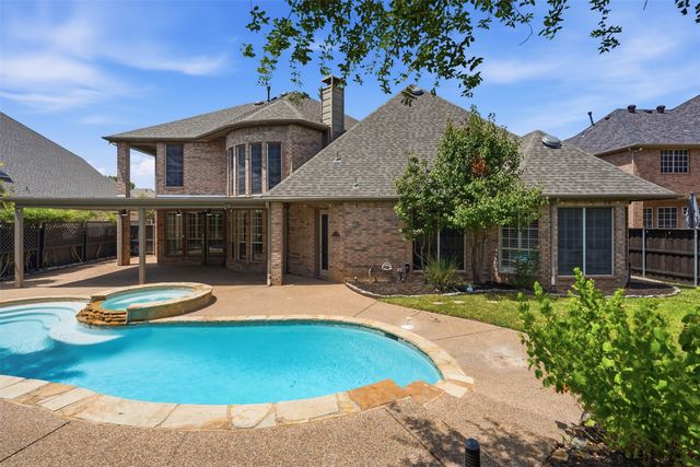 2221 Danielle Drive, Colleyville, TX 76034