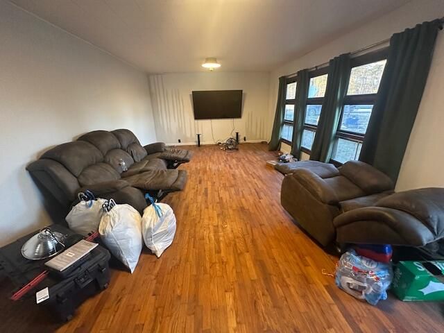 47616 E Missouri 14, Dora, MO 65637