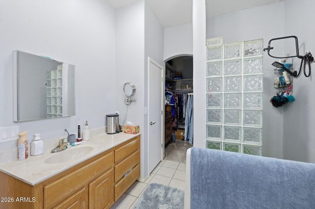 34841 N 3RD Street, Phoenix, AZ 85086