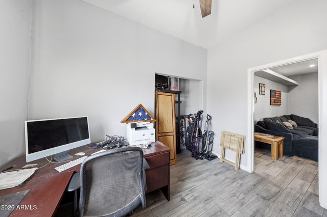 34841 N 3RD Street, Phoenix, AZ 85086