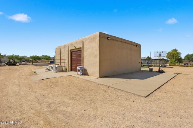 34841 N 3RD Street, Phoenix, AZ 85086