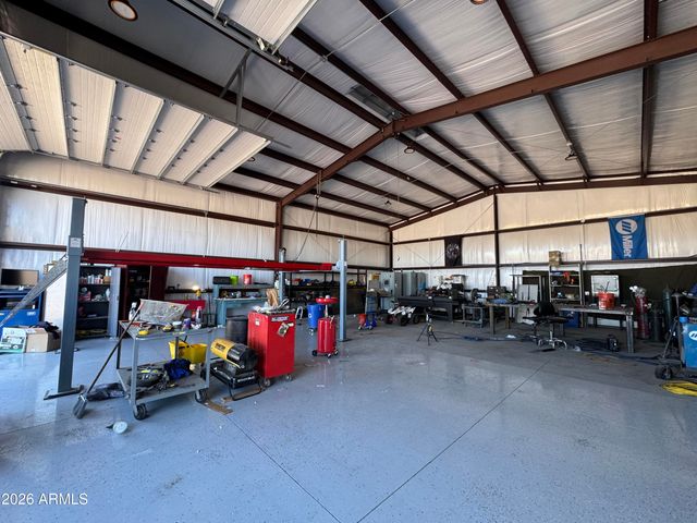 34841 N 3RD Street, Phoenix, AZ 85086