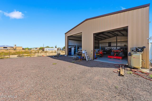 34841 N 3RD Street, Phoenix, AZ 85086