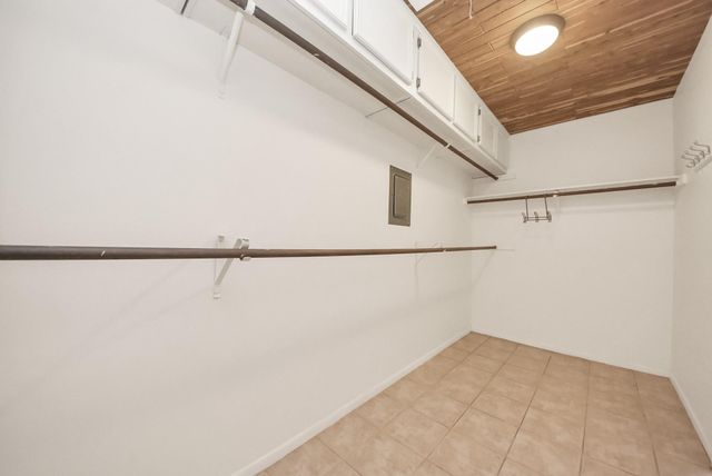 4306 Shady Springs Drive, Seabrook, TX 77586