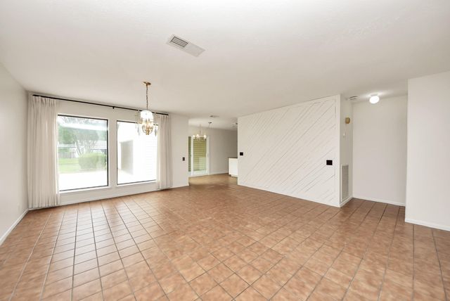 4306 Shady Springs Drive, Seabrook, TX 77586