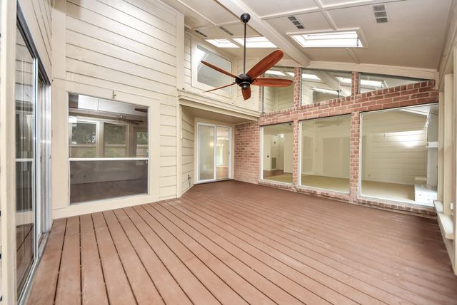 4306 Shady Springs Drive, Seabrook, TX 77586