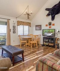 1260 Ski View Drive, Gatlinburg, TN 37738