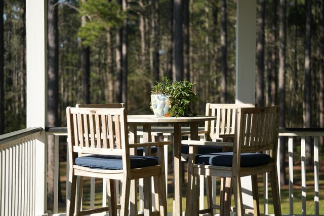 6042 Pawlett Blake Lane, Wadmalaw Island, SC 29487