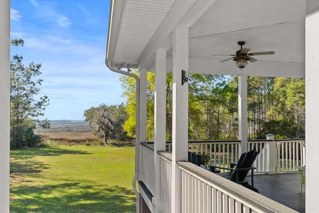 6042 Pawlett Blake Lane, Wadmalaw Island, SC 29487
