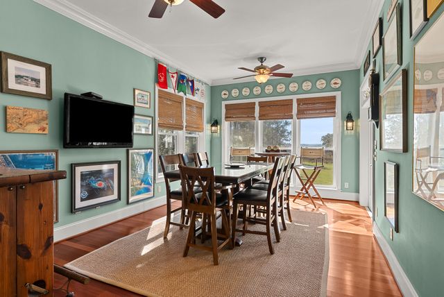 6042 Pawlett Blake Lane, Wadmalaw Island, SC 29487