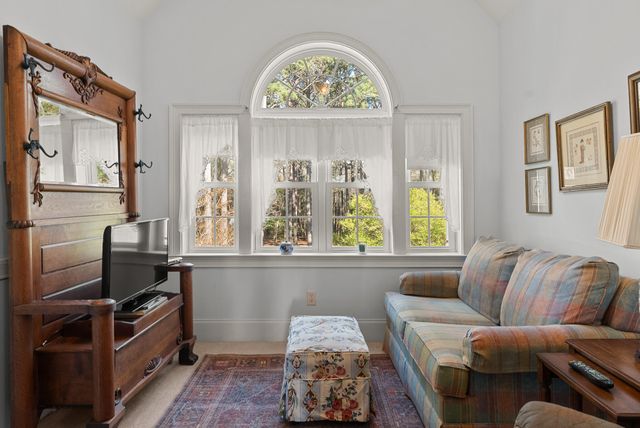 6042 Pawlett Blake Lane, Wadmalaw Island, SC 29487