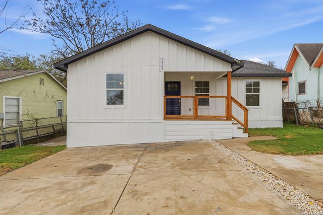 1422 Kayton, San Antonio, TX 78210