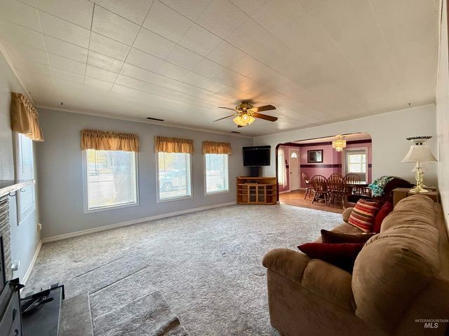 2395 Villard St, Pomeroy, WA 99347