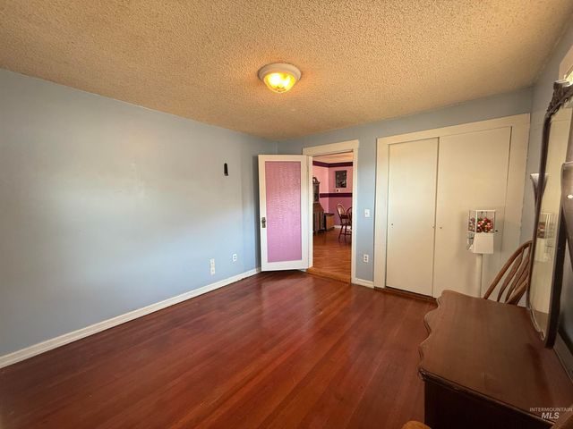 2395 Villard St, Pomeroy, WA 99347