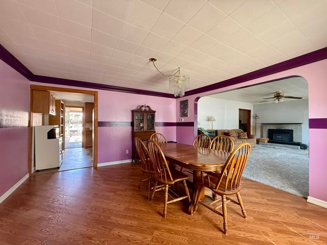 2395 Villard St, Pomeroy, WA 99347