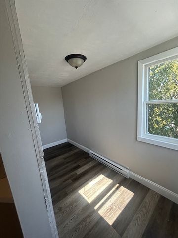 666 Metropolitan Ave 3, Boston, MA 02136