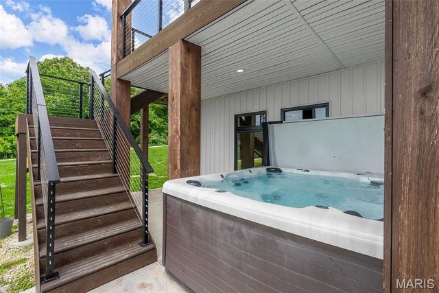 22206 Tree Farm Road, Hermann, MO 63383