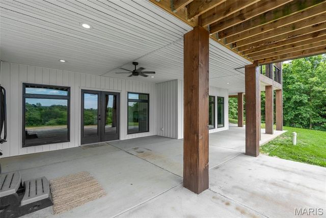 22206 Tree Farm Road, Hermann, MO 63383
