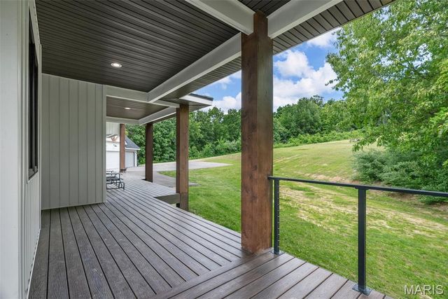 22206 Tree Farm Road, Hermann, MO 63383