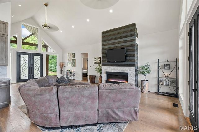 22206 Tree Farm Road, Hermann, MO 63383