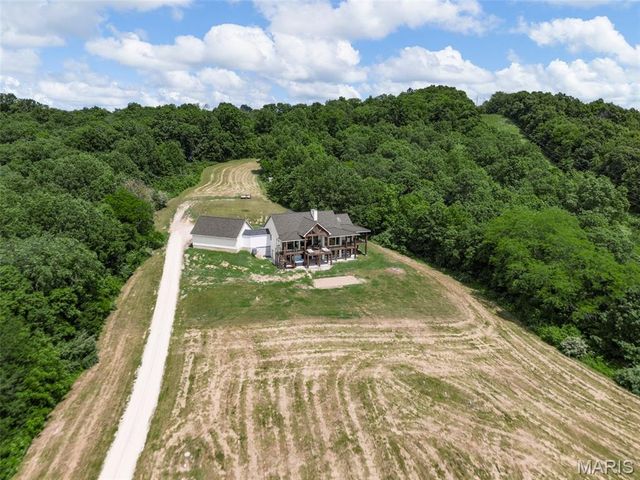 22206 Tree Farm Road, Hermann, MO 63383