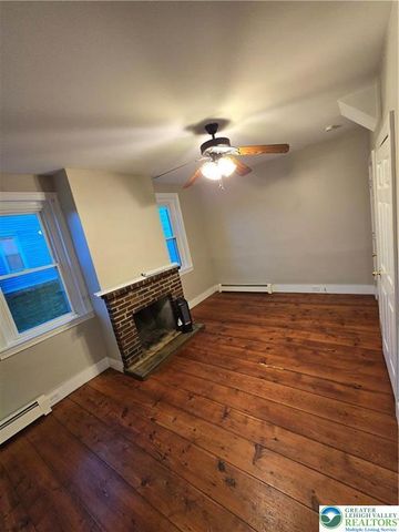 2376 North Delaware Drive, Upper Mt Bethel Twp, PA 18343