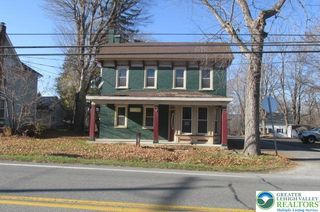 2376 North Delaware Drive, Upper Mt Bethel Twp, PA 18343