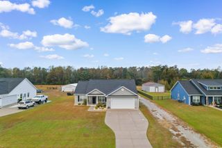 3753 Edwards Rd., Aynor, SC 29511
