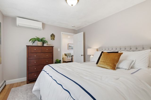 133 Beacon St 1, Chelsea, MA 02150