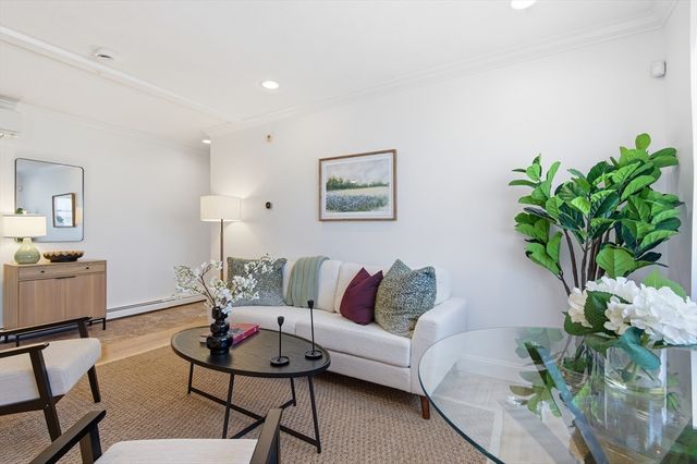 133 Beacon St 1, Chelsea, MA 02150