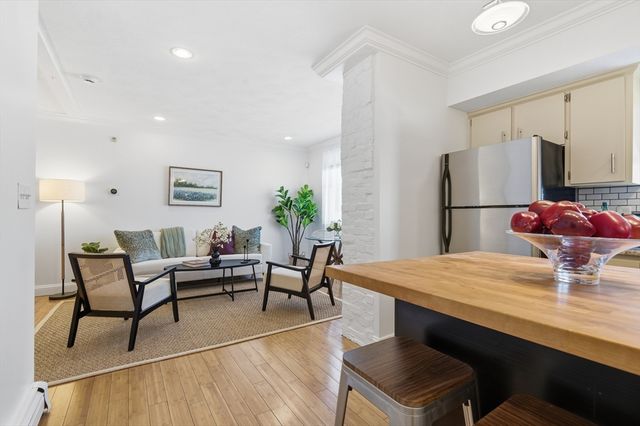 133 Beacon St 1, Chelsea, MA 02150