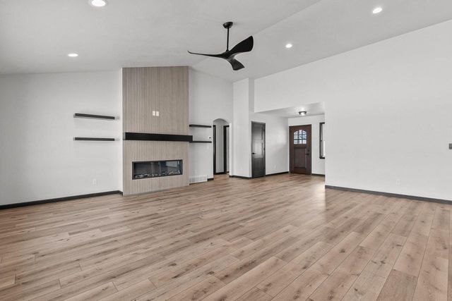 378 PAULS PLACE, Oshkosh, WI 54904