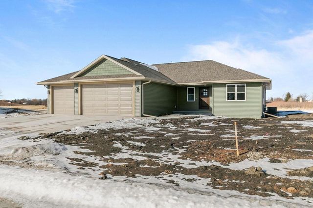 378 PAULS PLACE, Oshkosh, WI 54904
