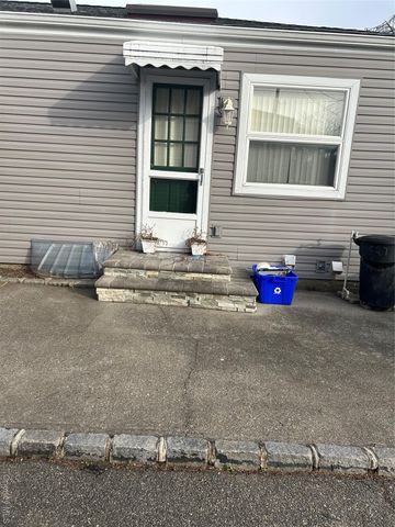 527 Willow Street, South Hempstead, NY 11550