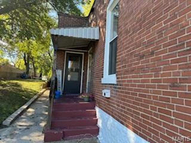 334 Horn Avenue, St Louis, MO 63125