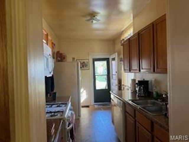 334 Horn Avenue, St Louis, MO 63125