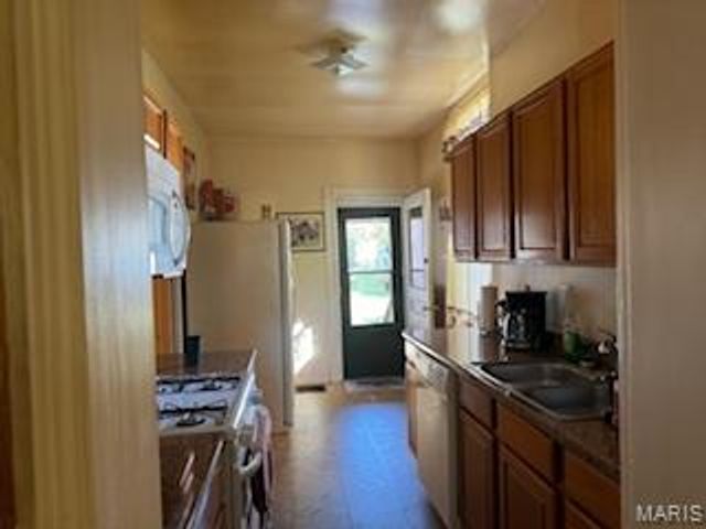 334 Horn Avenue, St Louis, MO 63125