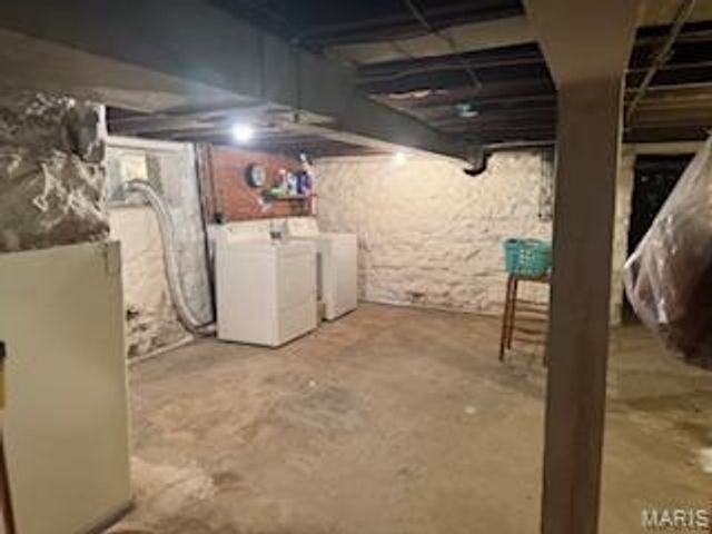 334 Horn Avenue, St Louis, MO 63125