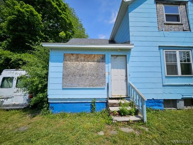 2430 Midland Avenue, Syracuse, NY 13205