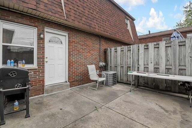 5690 Beechcroft Road, B, Columbus, OH 43229
