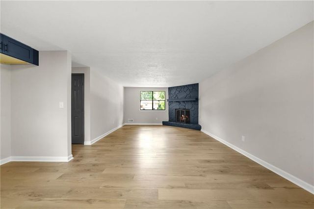 125 Woodbine Drive, Carrollton, GA 30117
