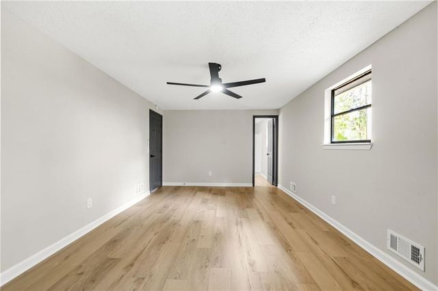 125 Woodbine Drive, Carrollton, GA 30117